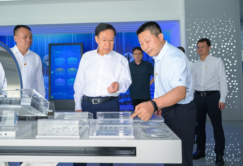 王晓晖在巴中市达州市调研时强调  进一步增强发展动力激发社会活力  不断开创革命老区振兴发展新局面