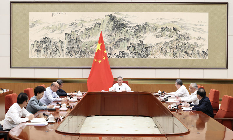李强主持国务院第二十一次专题学习