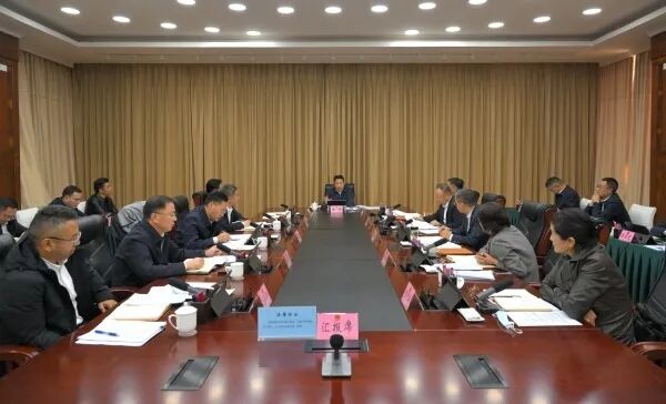 州政府第80次常务会议召开 焦杨主持